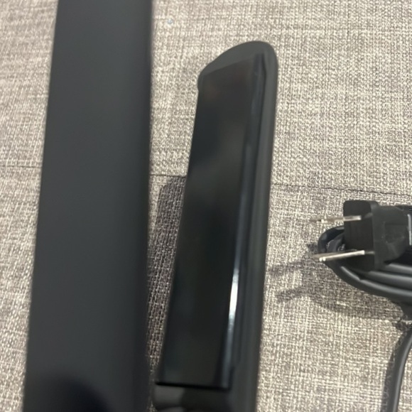 I’ange Le Ceramique
1-Pass Flat Iron - Picture 5 of 7